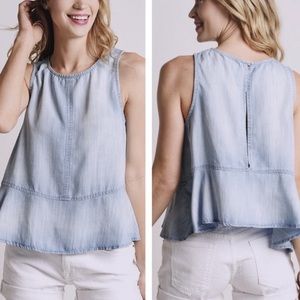 Cloth & Stone light denim colored top.